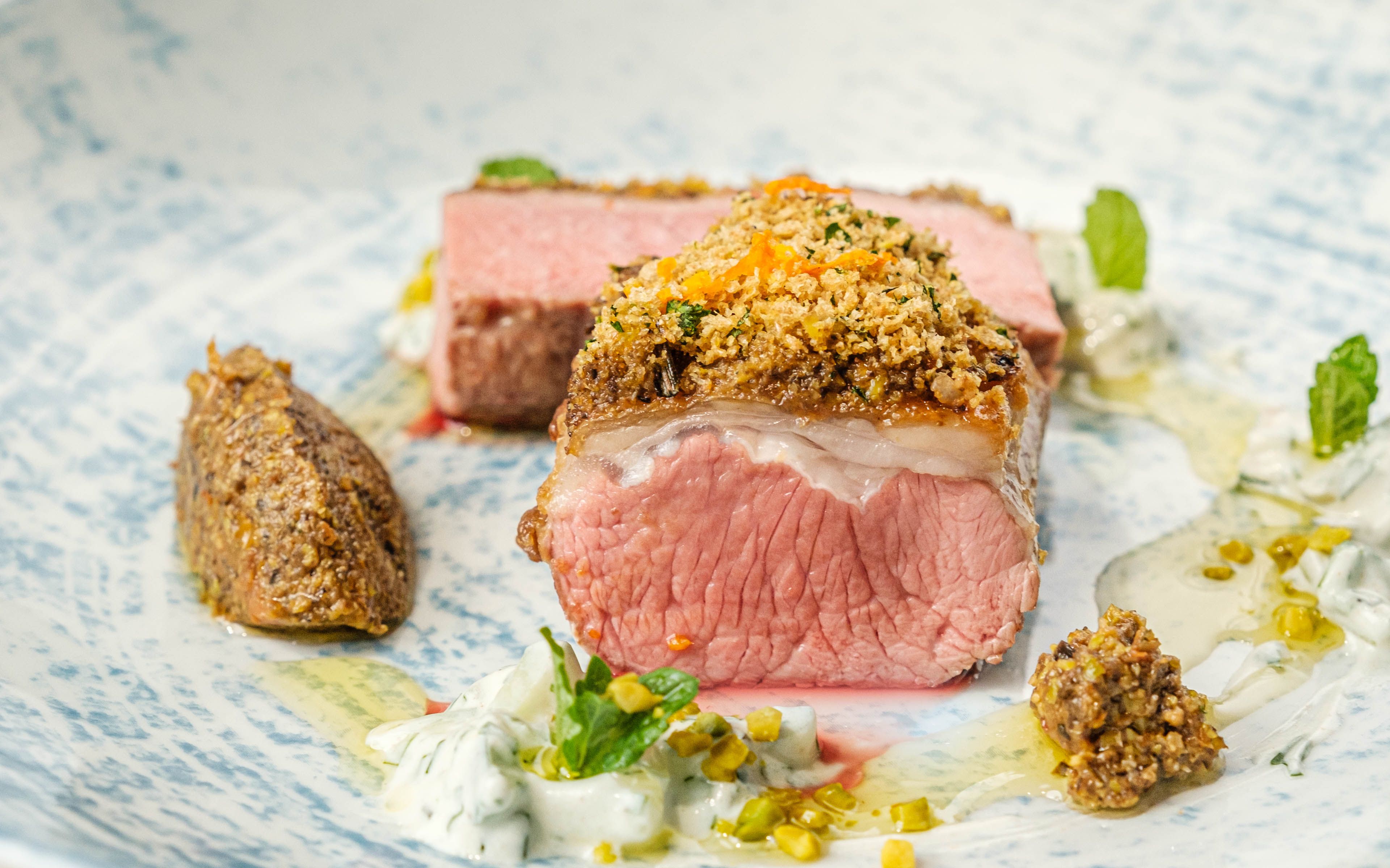Lammrücken mit Olivenkruste