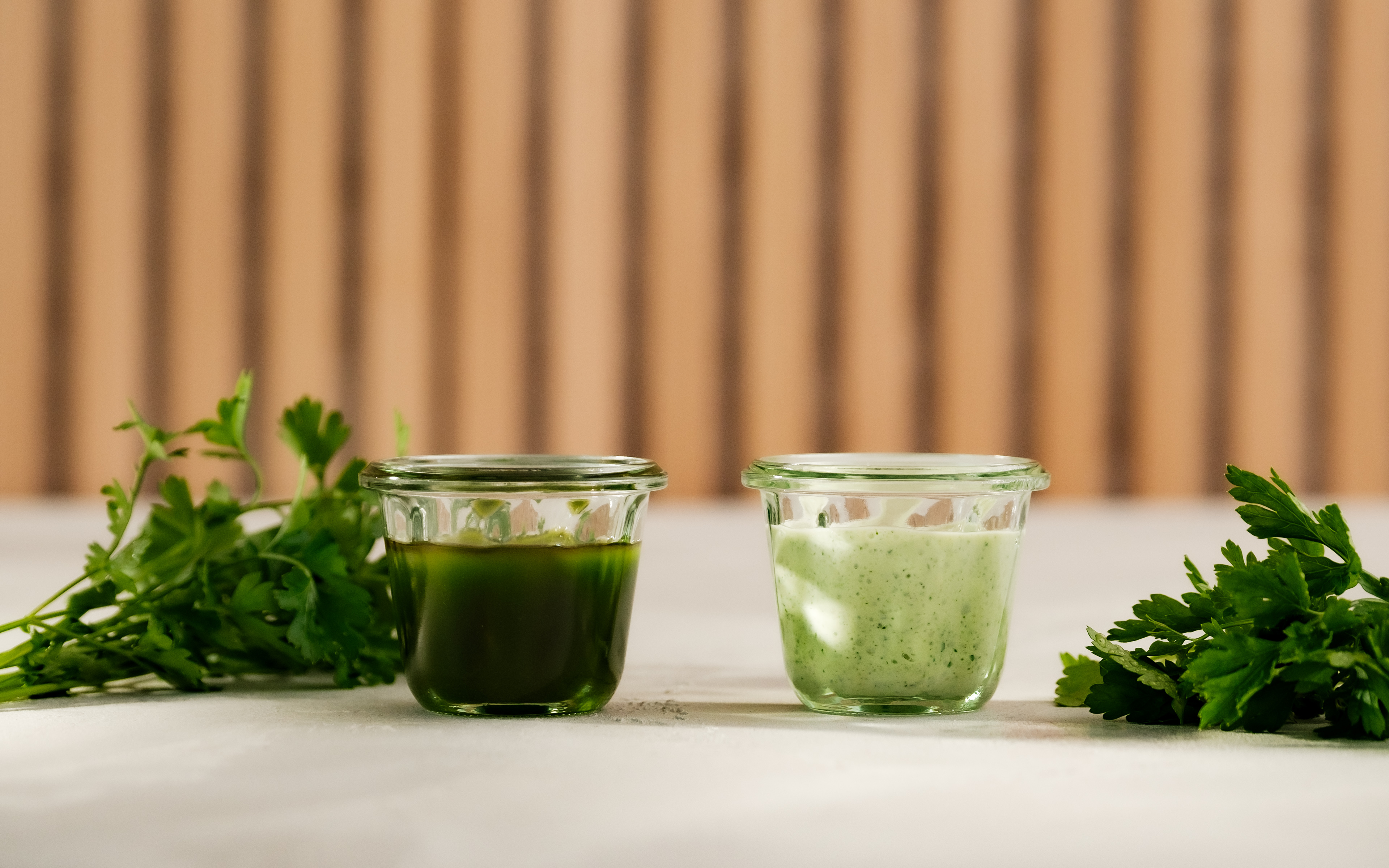 Kräuteröl und Kräuterdressing